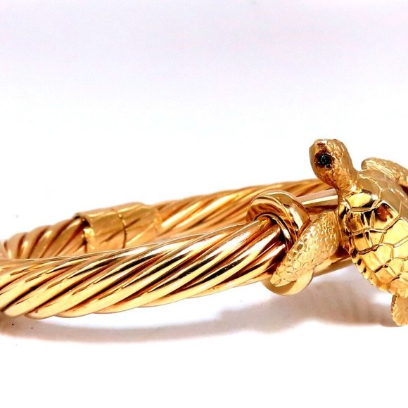 Turtle Candy Cane Twist Bangle 14kt
